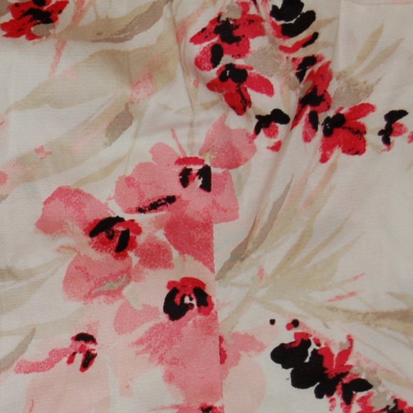 212 Collection Women's Petite V-Neck Blouse - Picture 2 of 3